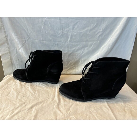 Madden Girl Black Wedge Booties Size 9.5 Tie Up Black Suede - Picture 3 of 6